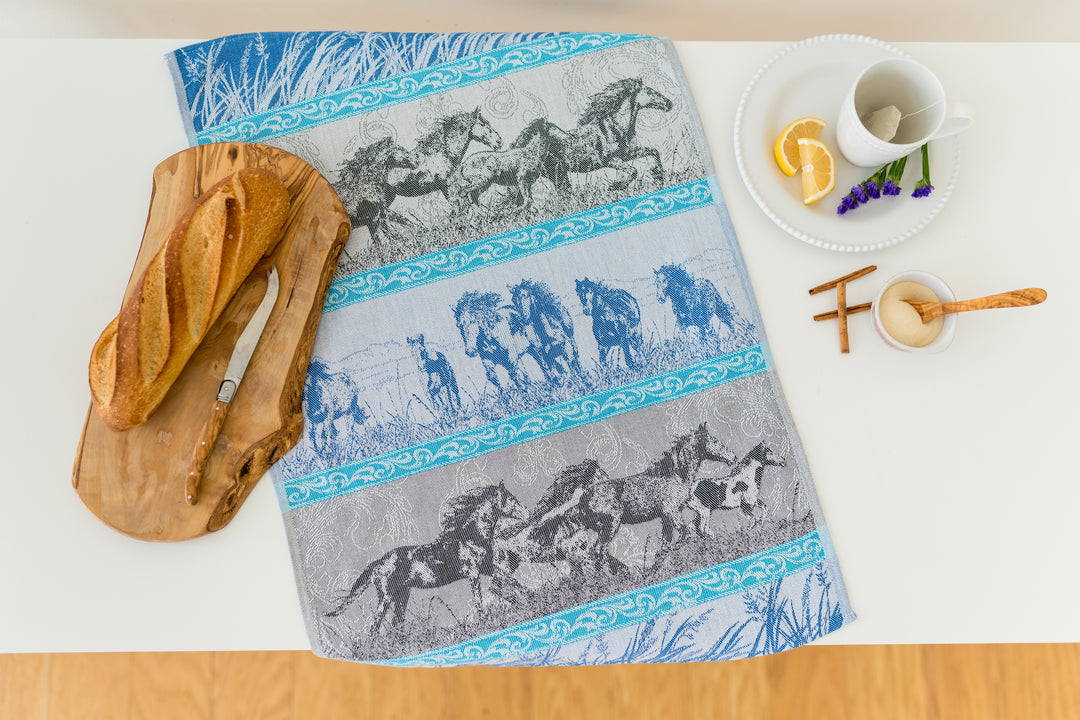 Mustang Stampede Jacquard Woven Luxury Kitchen Tea Towel - Blue – Crystal  Arrow Jacquard Tea Towels