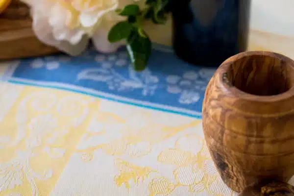 Crystal Arrow Honey Bees Jacquard Cotton Tea Towel