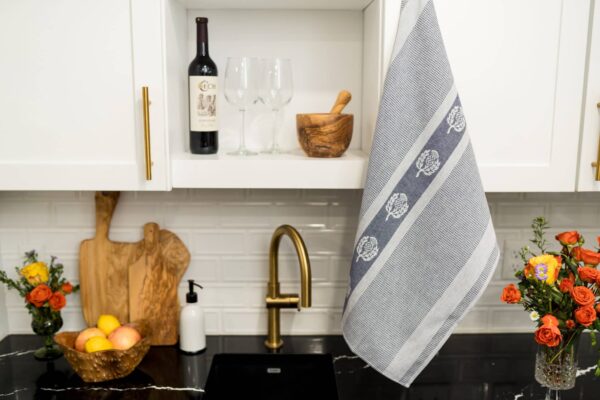 Thistle Crystal Arrow Jacquard Tea Towel Navy Blue