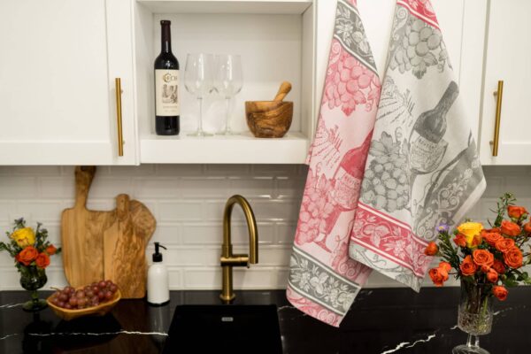 Wine Crystal Arrow Jacquard Tea Towel Red