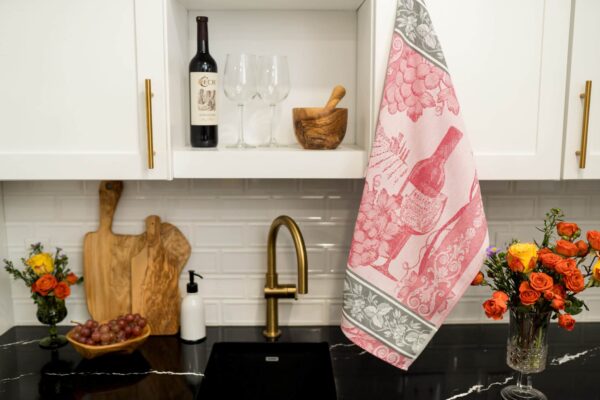 Wine Crystal Arrow Jacquard Tea Towel Red