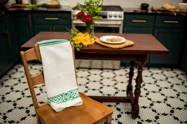Crystal Arrow Celtic Ireland Jacquard Cotton Tea Towel