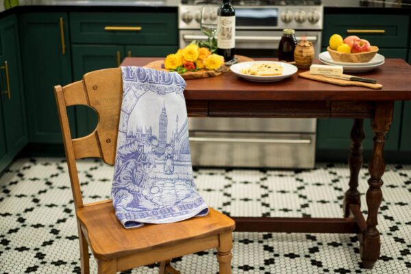 London Jacquard woven cotton tea