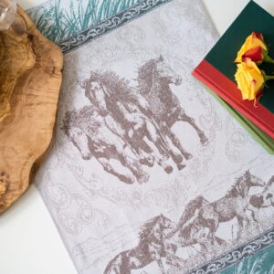 Mustang Trio Jacquard woven tea towel - Green