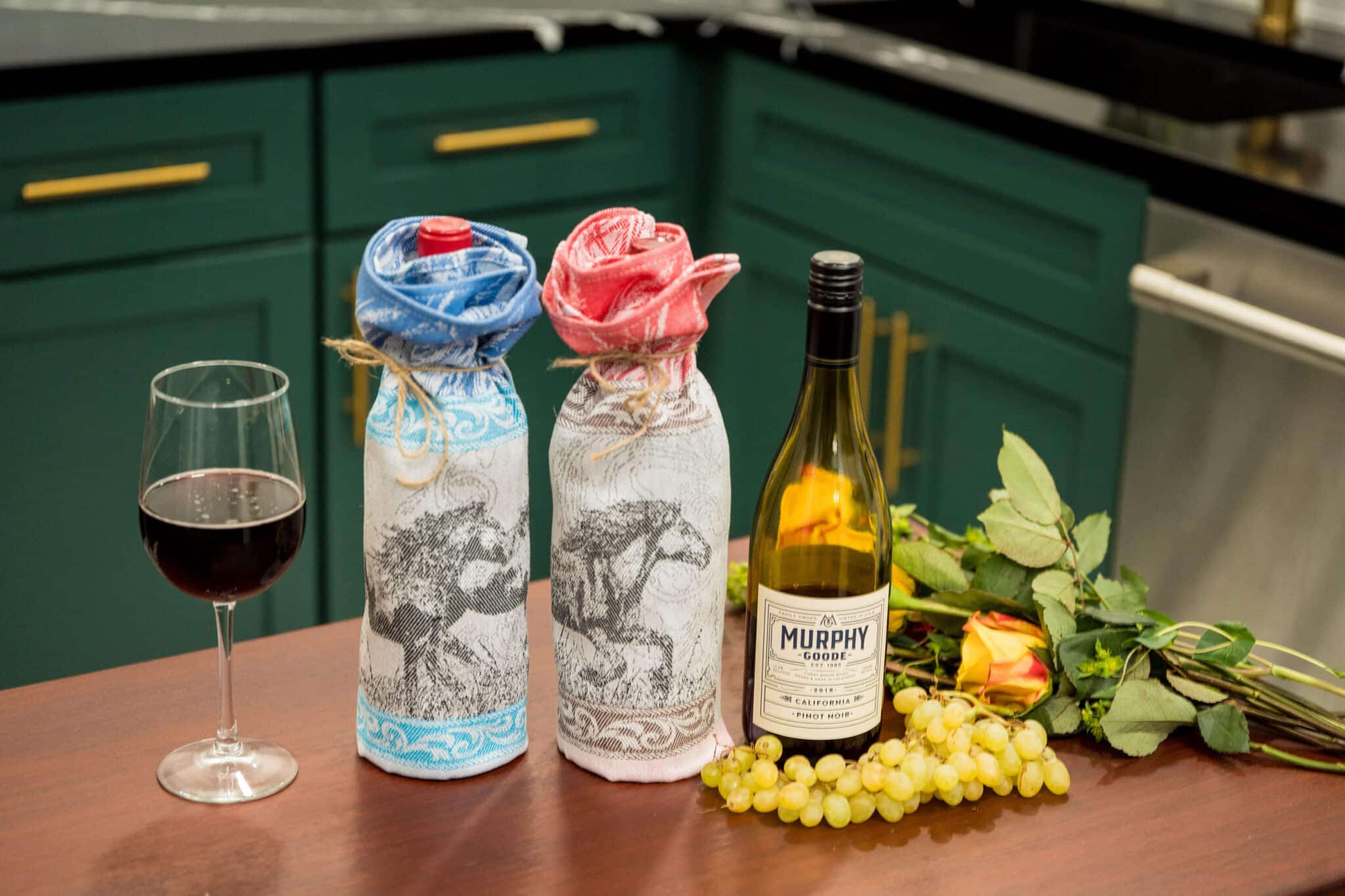 how to wrap a wine bottle